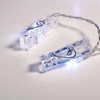ACA Lighting "plastové klipsy", 20 LED dekorační řetěz na baterie (3xAA), studená bílá, IP20, 285 plus 30cm čirý přívodní kabel X062021232 Studená bílá Čirá