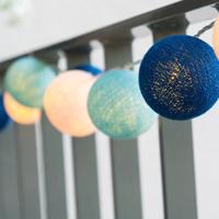 ACA Lighting "vlněné baňky” modrá plus bílá, 20 LED dekorační řetěz na baterie (2xAA) teplá bílá IP20 285 plus 30cm čirý přívodní kabel XR20WW2A Teplá bílá Čirá